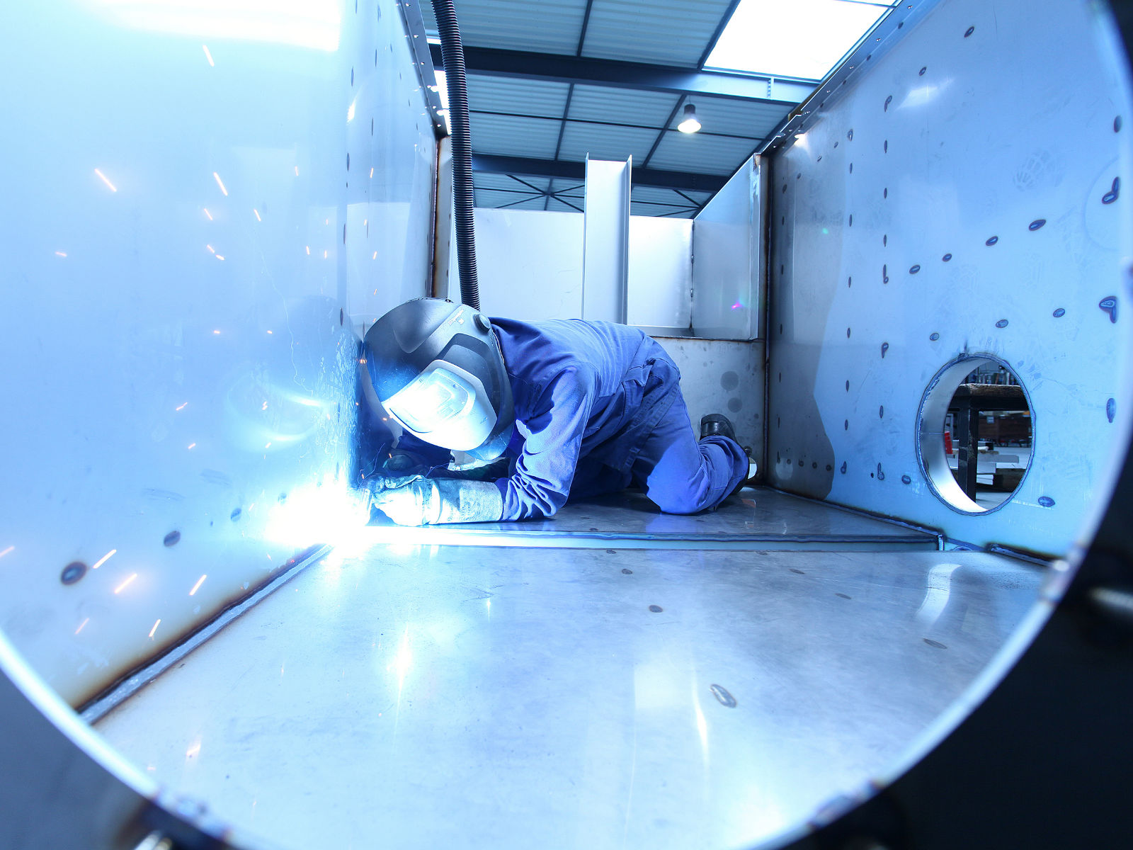 French expert in poultry processing machines